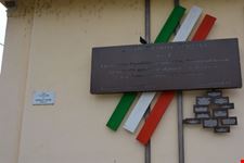 Piazza Costituzione particolare.
